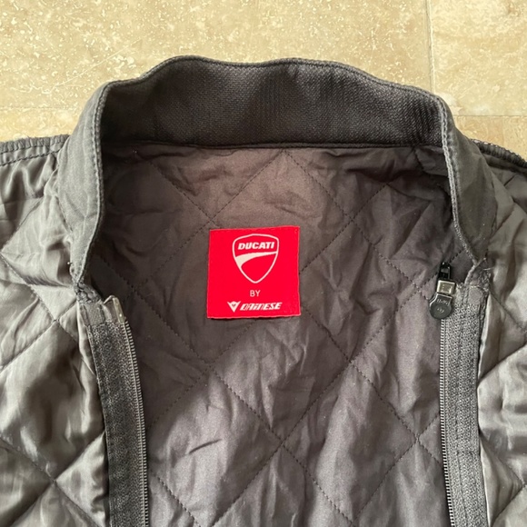 Original Ducati Pelle Lady C2 leather jacket by Dainese SIZE 42 58% off!!! - Picture 10 of 13